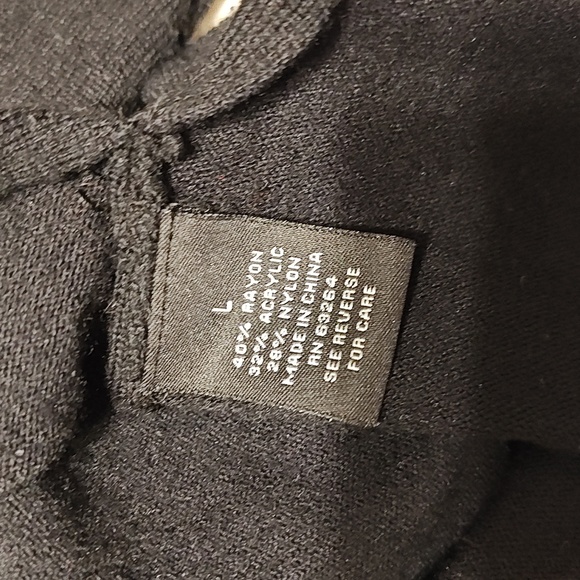 Dressbarn Black Tunic with Embroidered Detail - Picture 8 of 9